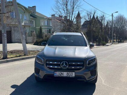 Mercedes GLB